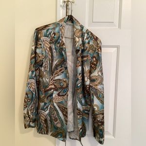 Blouse silky size 10